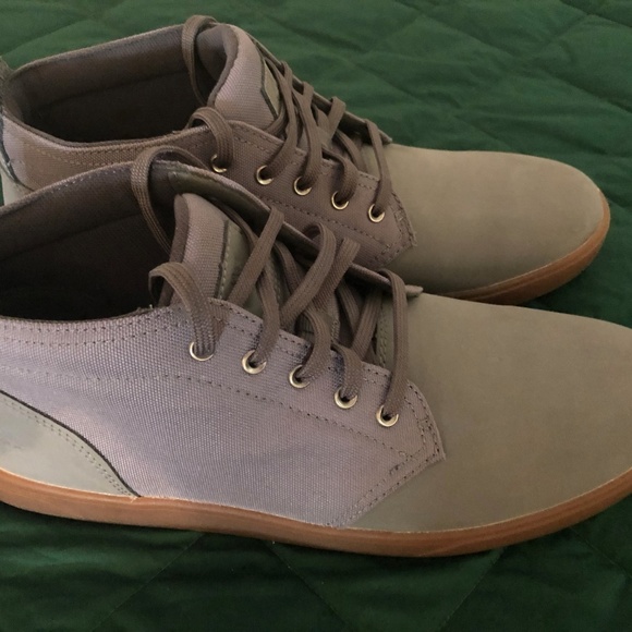 UNWORN! Timberland Chukka Men\'s 10.5W